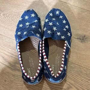 Toms Navy Star Moccasins